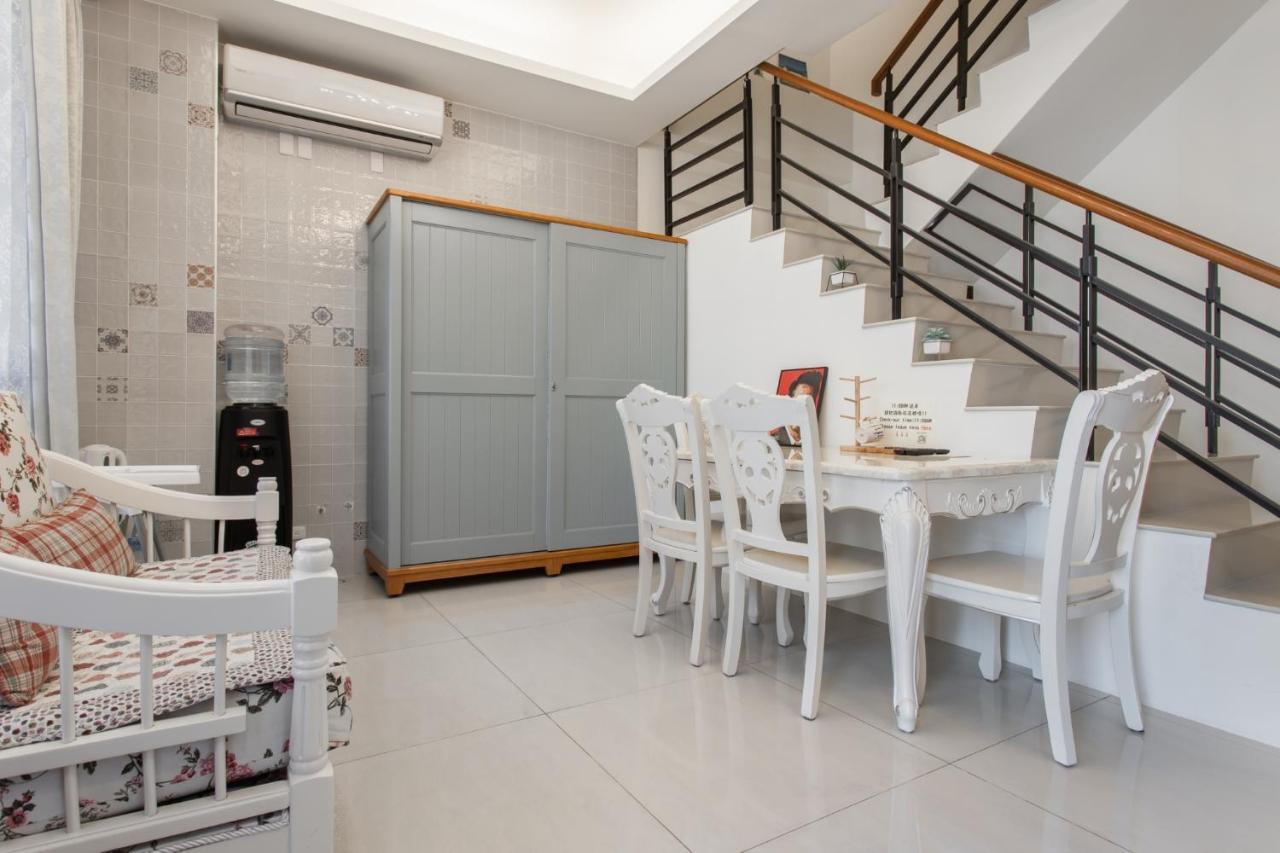 花蓮前站-艾莉小屋電梯民宿 Kota Hualien Bagian luar foto